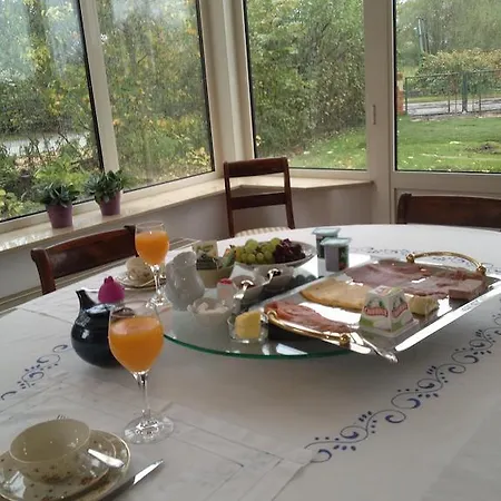 住宿加早餐酒店 赫特蒂多罗兹乌尔住宿加早餐旅馆 3*